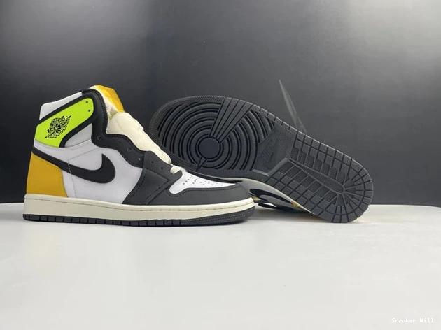 University Jordan1 StreetReady White Volt Black 555088-118 497 Gold 0522